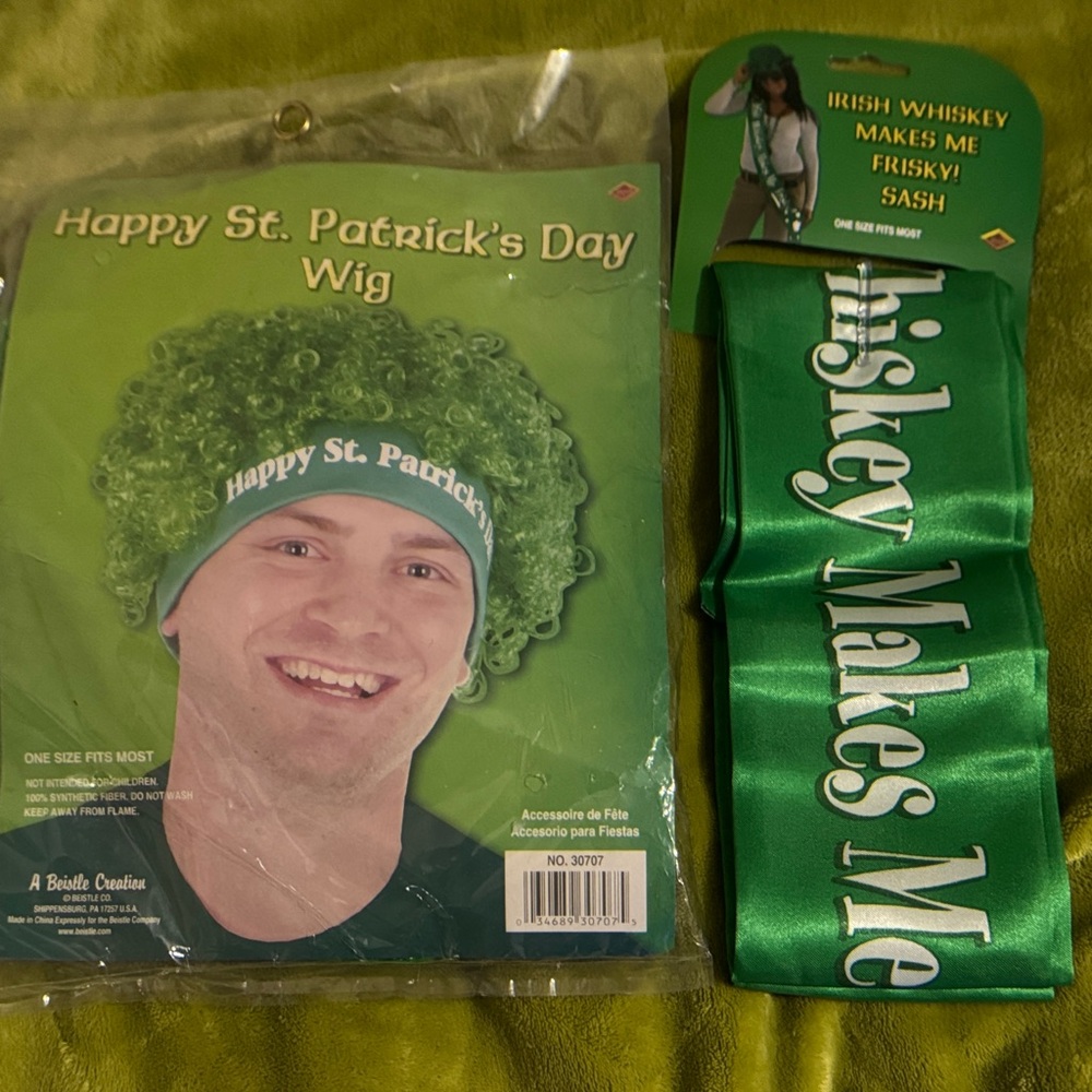 BEIS Green St. Patrick's Day Wig and Sash Set